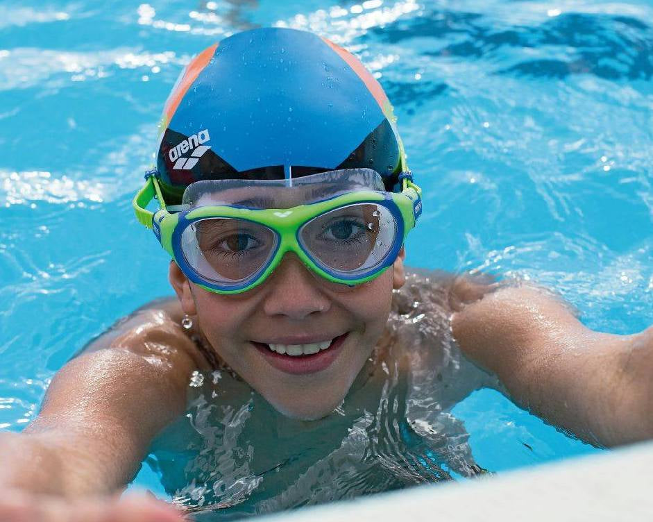 Cómo prevenir y superar el miedo de los niños al agua.